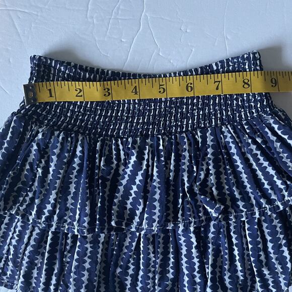 Vineyard Vines Smocked Dot Stripe Tiered Skirt Size 2T - Picture 5 of 8